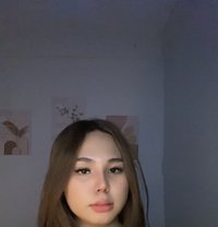 Louisegarcia - Transsexual escort in Makati City