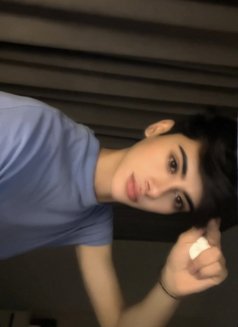 Twinkm - Male escort in Dubai Photo 4 of 6