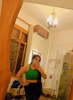 Loulou - escort in Beirut Photo 8 of 10