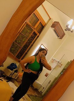 Loulou - escort in Beirut Photo 9 of 10