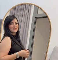 Loura - escort in Abu Dhabi