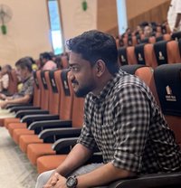 LovEPusSyEaTe R🫦 - Male escort in Dubai