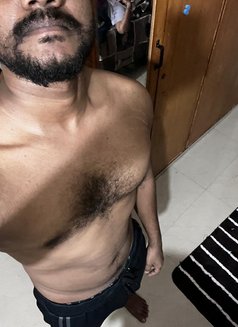 LovEPusSyEaTe R🫦 - Male escort in Dubai Photo 5 of 5