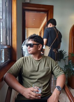 Lov - Acompañantes masculino in Kathmandu Photo 1 of 1
