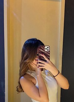 Love Angels - Agencia de putas in Dubai Photo 3 of 21