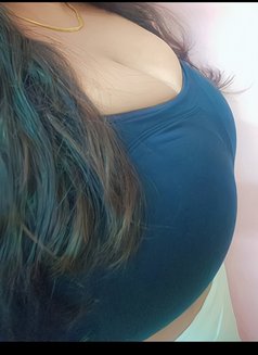 Love Bite Queen (Tamil Cam Show Only) - escort in Coimbatore Photo 4 of 5