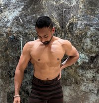Love Cutler - Male escort in Dubai