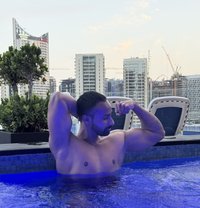 Love Cutler - Male escort in Dubai