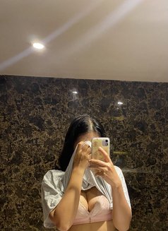 Love - puta in Kobe Photo 1 of 1