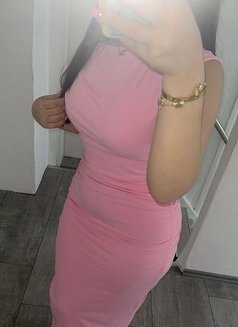 Love - escort in Sulaymaniyah Photo 1 of 1