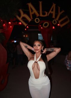 Love - escort in Hong Kong Photo 4 of 6
