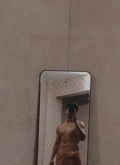Love - Male escort in Mumbai Photo 1 of 8