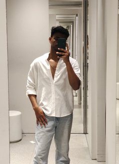 Love - Male escort in Mumbai Photo 4 of 8