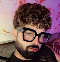 Love Kapoor - Male escort in Gurgaon