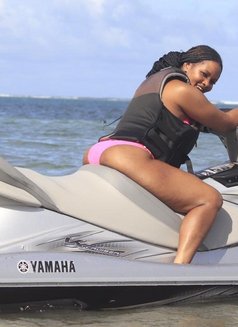 Love - escort in Mombasa Photo 3 of 7