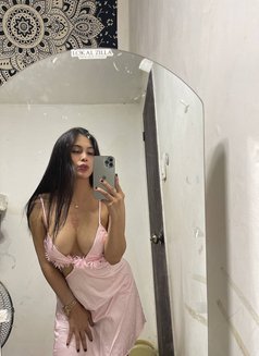Love Me - Transsexual escort in Riyadh Photo 5 of 9