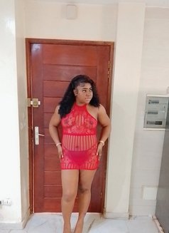 Love - escort in Dakar Photo 2 of 7