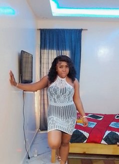 Love - escort in Dakar Photo 5 of 7