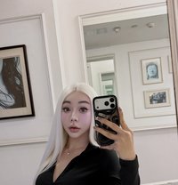 Love on top - Transsexual escort in Hong Kong