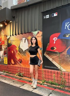 Love wet and wild - escort in Taipei Photo 26 of 27