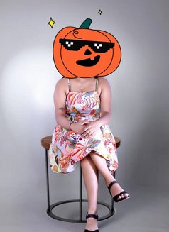 Lovebirds Escorts - puta in Pune Photo 1 of 9