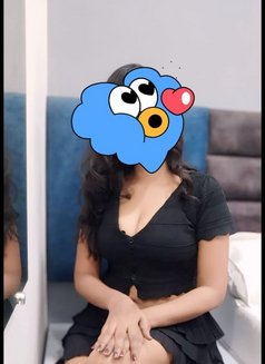 Lovebirds Escorts - puta in Pune Photo 2 of 9