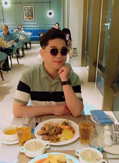 LOVECHIEVERS - Male escort in Abu Dhabi Photo 3 of 3