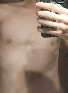 Lovefire B - Acompañantes masculino in Beirut Photo 2 of 5