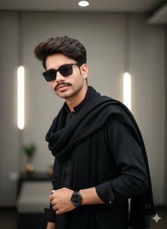 Lovely Boy - Male escort in Lahore Photo 2 of 4