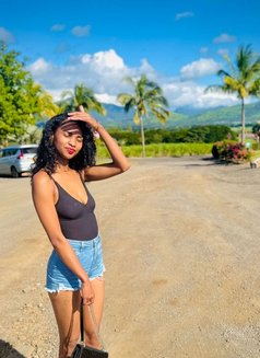 Lovely Cathy - escort in Mauritius Photo 4 of 10