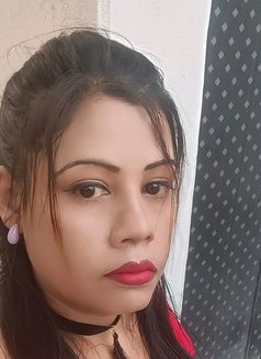 Lovely Das - escort in Kolkata Photo 3 of 6