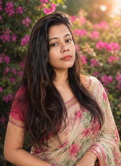 Lovely Das - escort in Kolkata Photo 6 of 7