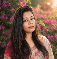 Lovely Das - escort in Kolkata Photo 5 of 5
