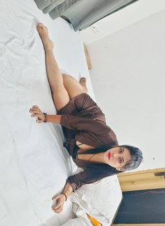 Lovely Das - escort in Kolkata Photo 2 of 11