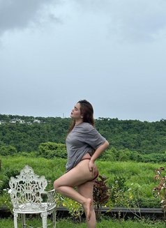 Lovely - Transsexual companion in Manila Photo 8 of 8