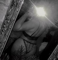 A lady who is different from other - escort in Muscat