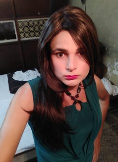 Lovely video service available - Transsexual escort in Pune Photo 7 of 9