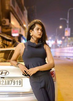 Lovely - Transsexual escort in Jaipur Photo 18 of 18