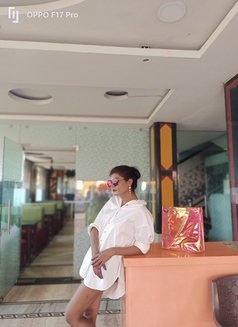 Lovely - Transsexual escort in Kolkata Photo 2 of 4