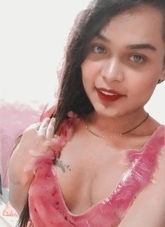 Lovely - Transsexual escort in New Delhi Photo 1 of 30