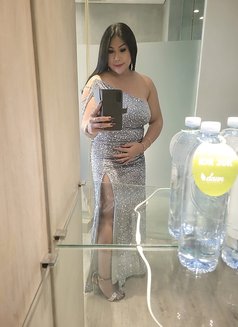 Lovely - escort in Bali Photo 4 of 5