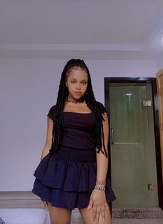 Lovely - escort in Guangzhou Photo 3 of 5