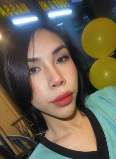 Lovely Kiki - Acompañantes transexual in Muscat Photo 8 of 8