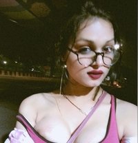 Lovely Kumari - Transsexual escort in Mumbai