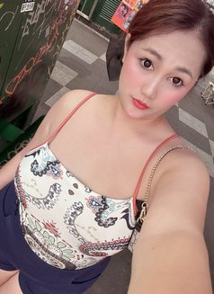 Lovely Lee just arrived🇹🇼 - escort in Taipei Photo 17 of 23