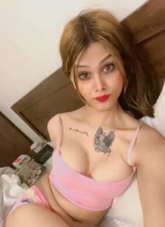 Lovely madhu - Acompañantes transexual in Bangalore Photo 15 of 16