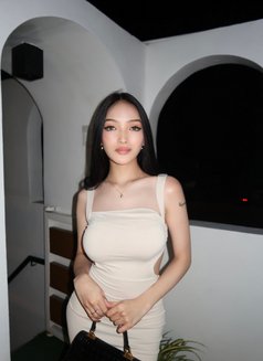 Lovely Mia - escort in Manila Photo 8 of 9
