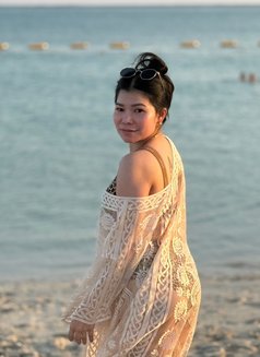 Lovely, Nuru massage expert - escort in Mumbai Photo 1 of 14