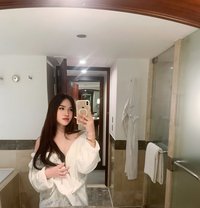 Lovely Yunah - Transsexual escort in Manila