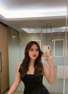 Lovely Yunah - Acompañantes transexual in Manila Photo 10 of 14